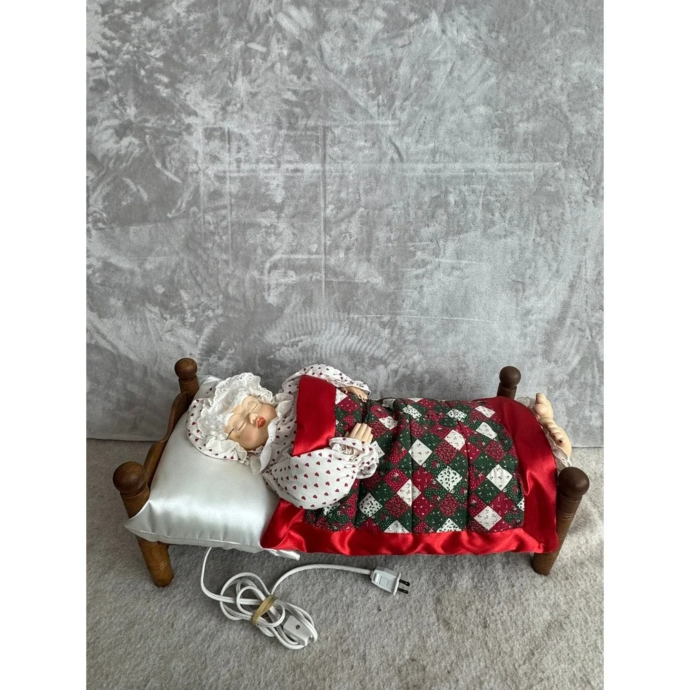 Vintage Animated Snoring Grandma Doll in Bed Christmas Decor Do Not Disturb 21in